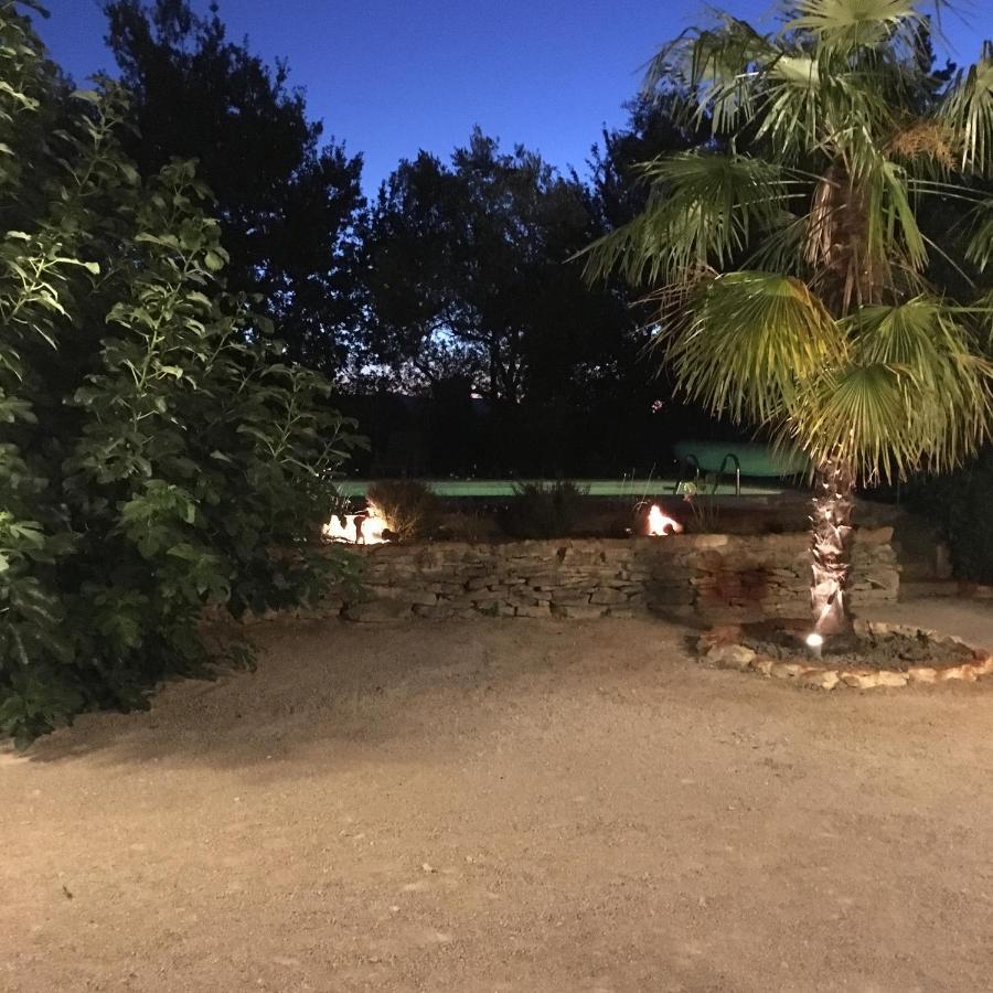 La Mandarine Acomodação com café da manhã Piolenc Exterior foto